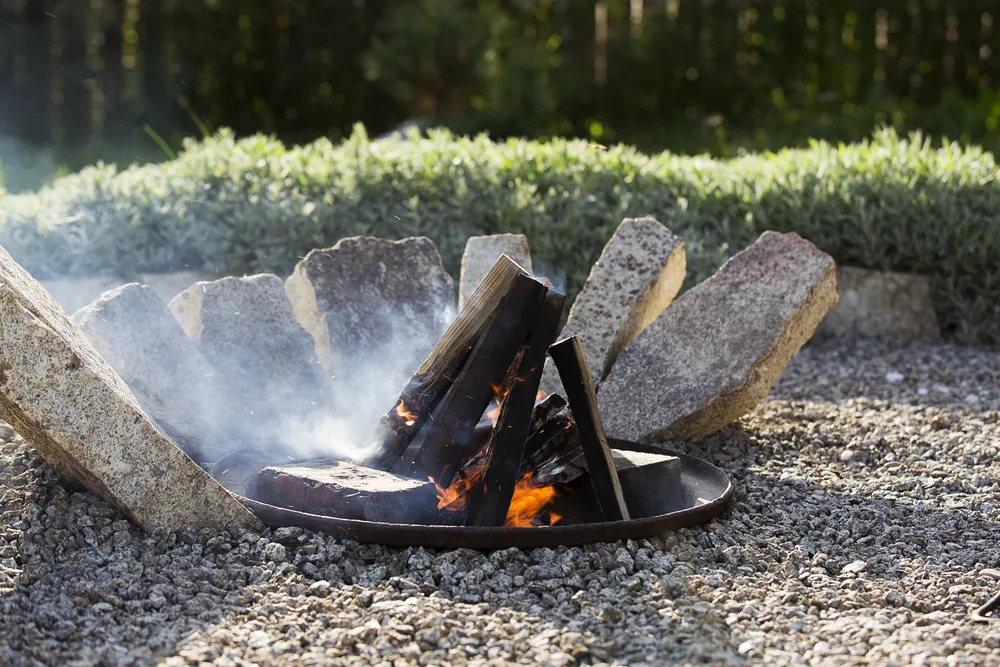 Creating A Fire Pit To Cook On - How to Get The Most From A Fire Pit!