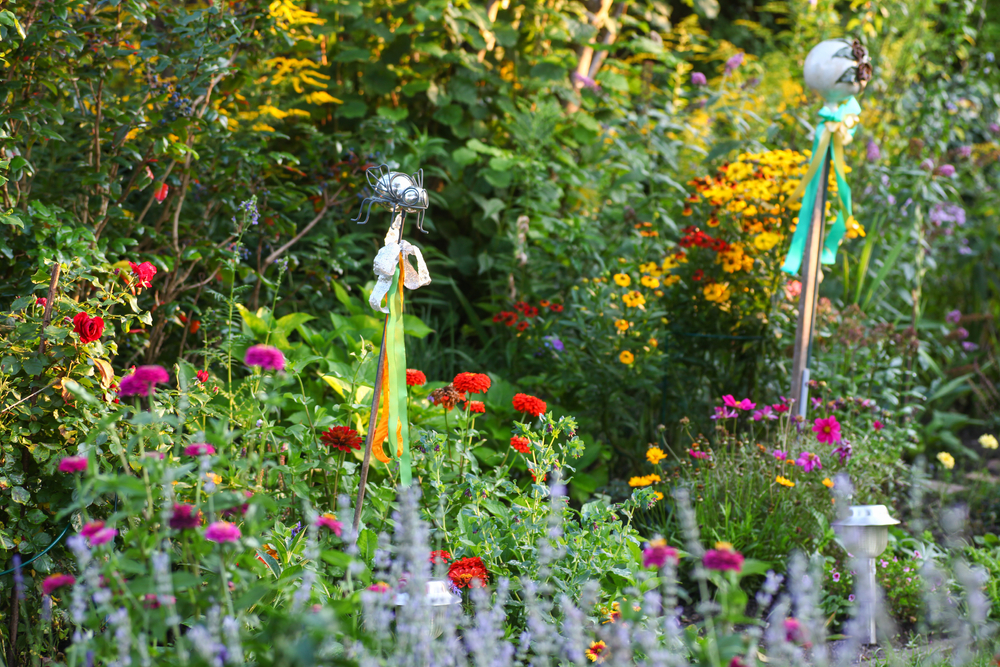 20 Tips For A Beautiful & Productive Low Maintenance Garden