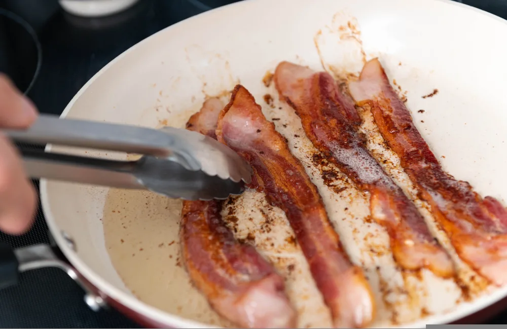 How to Use Bacon Fat in Everyday Cooking - Cooking w/ Grease