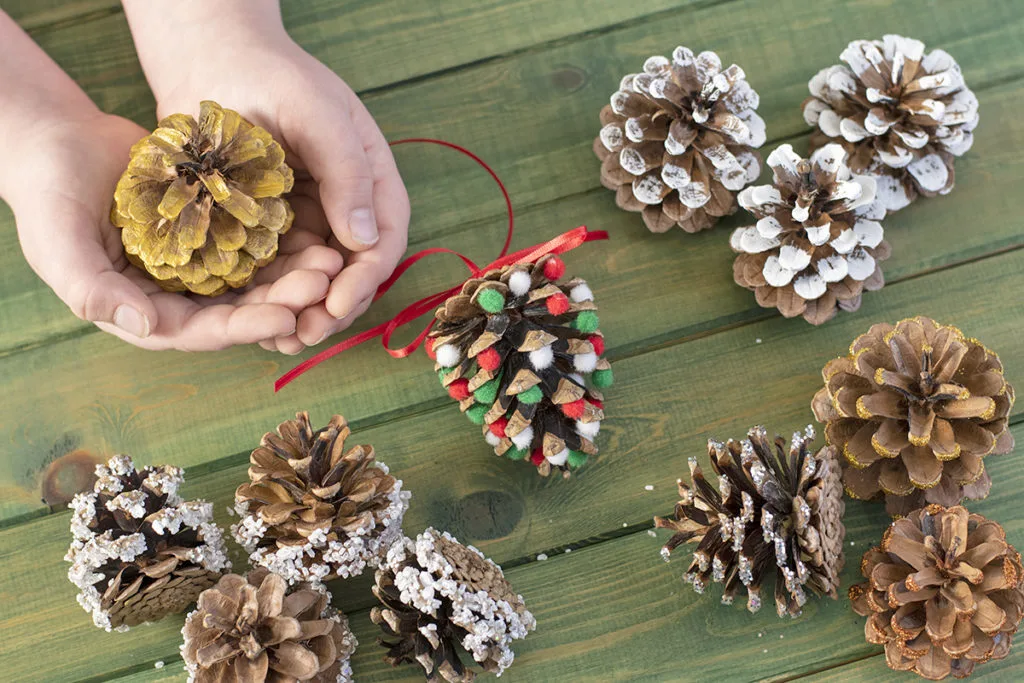 25 Pine Cone Christmas Crafts, Decorations & Ornaments