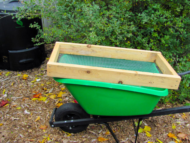 How to Easily Make a Compost Sifter - No DIY Skills Required