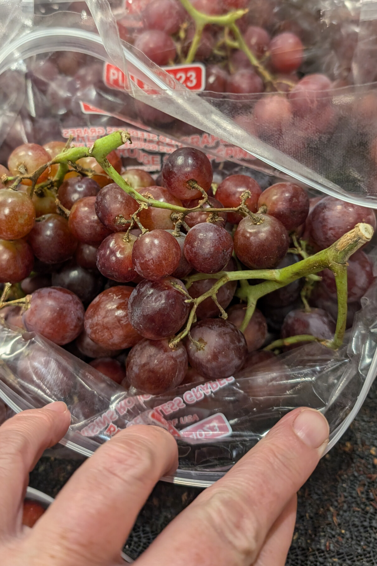 Grapes with brown stems. 